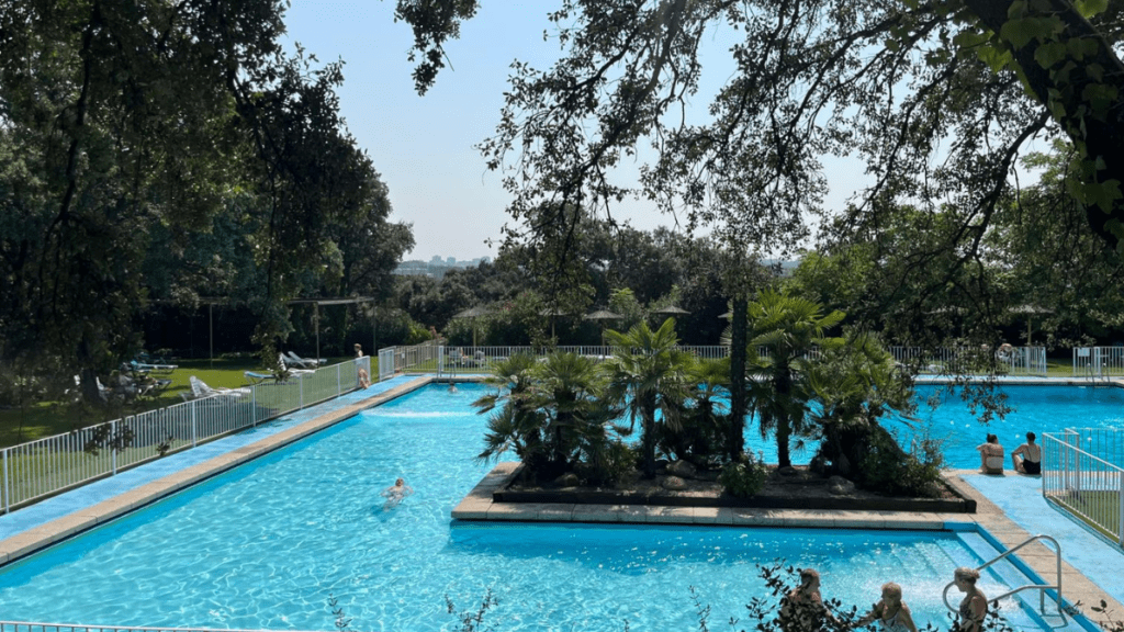 piscina del club de tiro de somontes