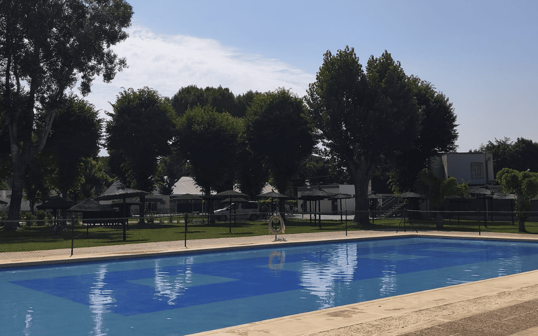 piscina de verano de somontes