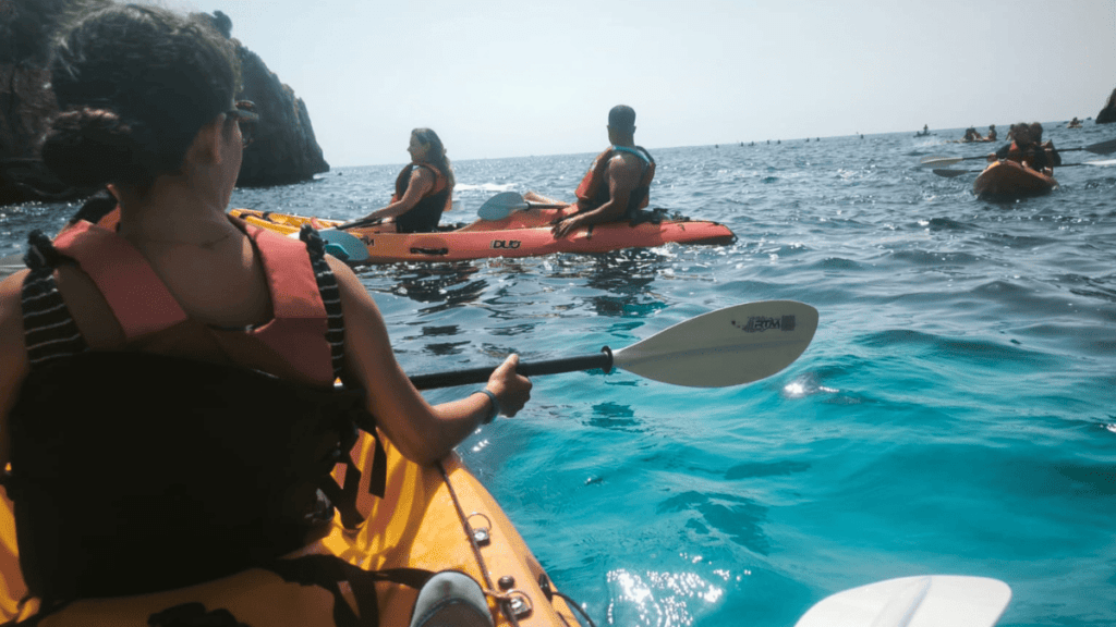 ruta en kayak por cala granadella