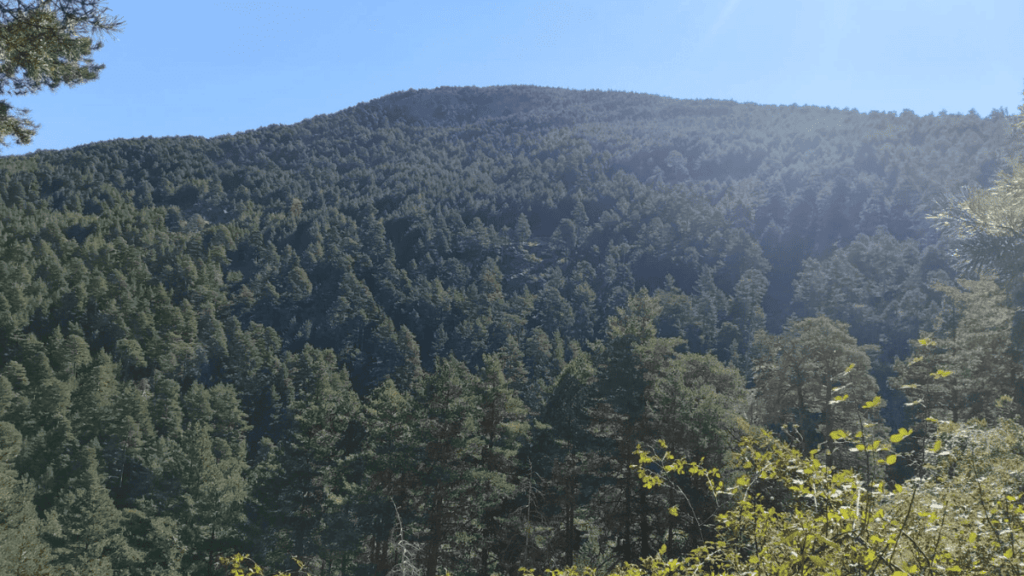 ruta al chorro de navafría en segovia