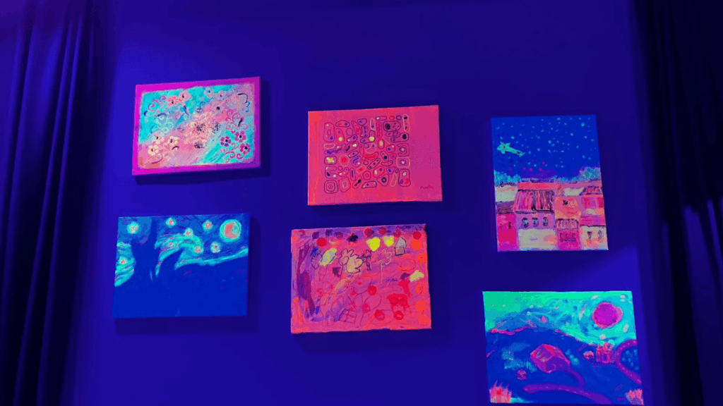 pintura en neón en pinta luz