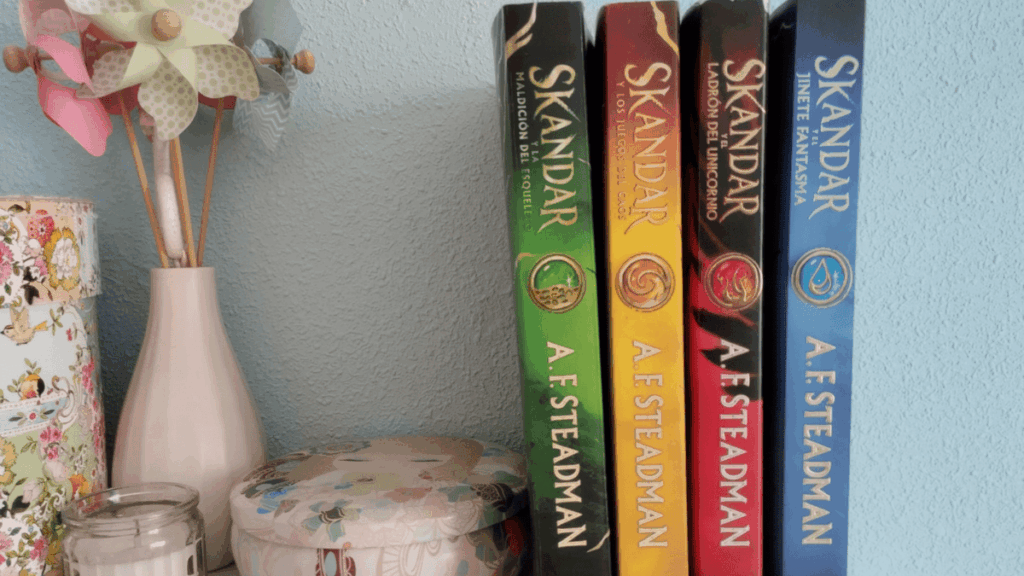 el libro de skandar y la maldición del esqueleto